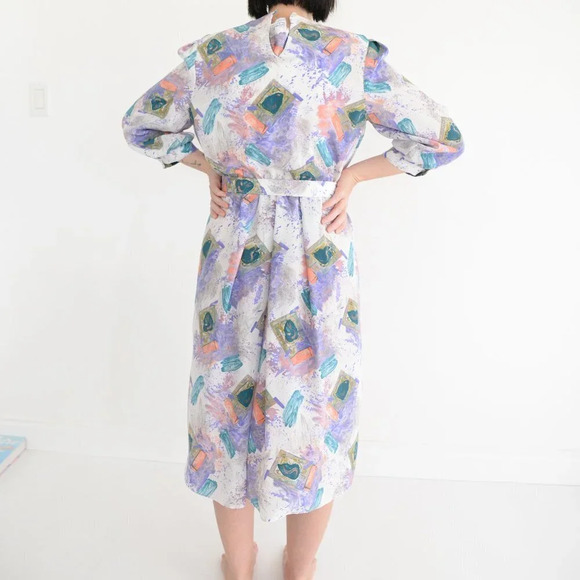 Vintage 90's Leslie Belle White  w Watercolor Abstract Splash Belt Midi Dress 12 - Picture 3 of 15